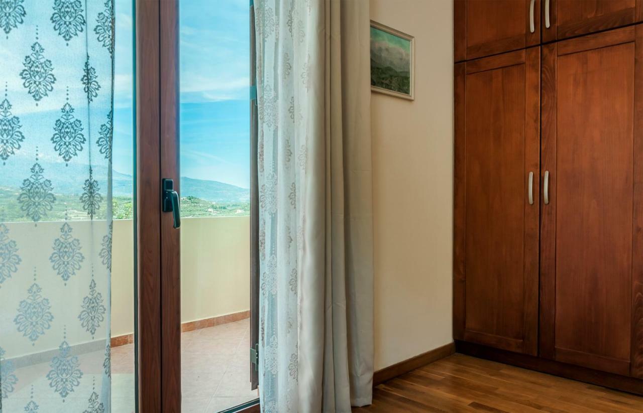 Bliss House Villa Plaka  Exterior photo